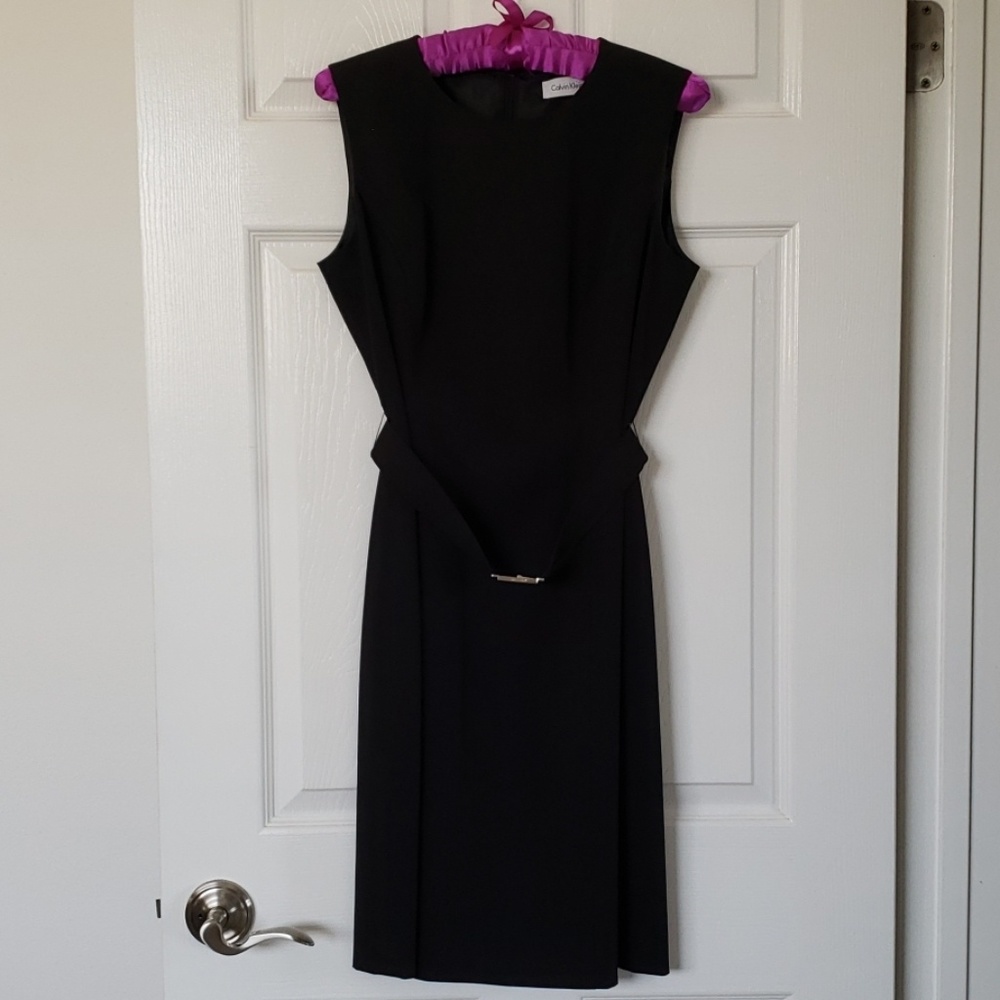 ⭐️HP⭐️ Calvin Klein Black belted dress - Picture 1 of 8